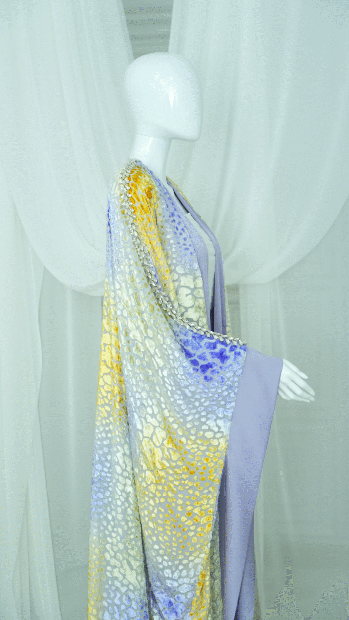 Purple velvet abaya - Image 4