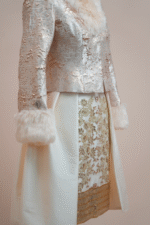 Two-piece set with a jacket made of Italian jacquard fabric and fur - Image 2