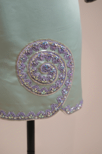 Dress made of luxurious Korean satin - Image 4